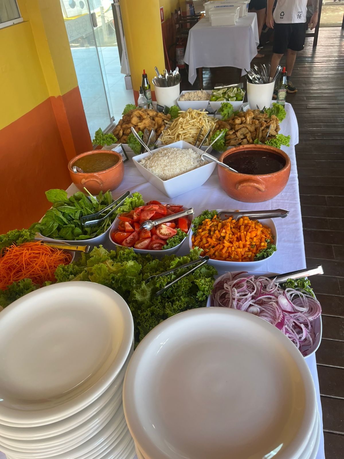 Buffet livre na Costa da Lagoa